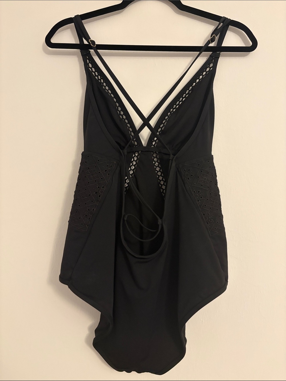 Black One-Piece Swimsuit with Lace Trim Size XXL - Picture 8 of 8